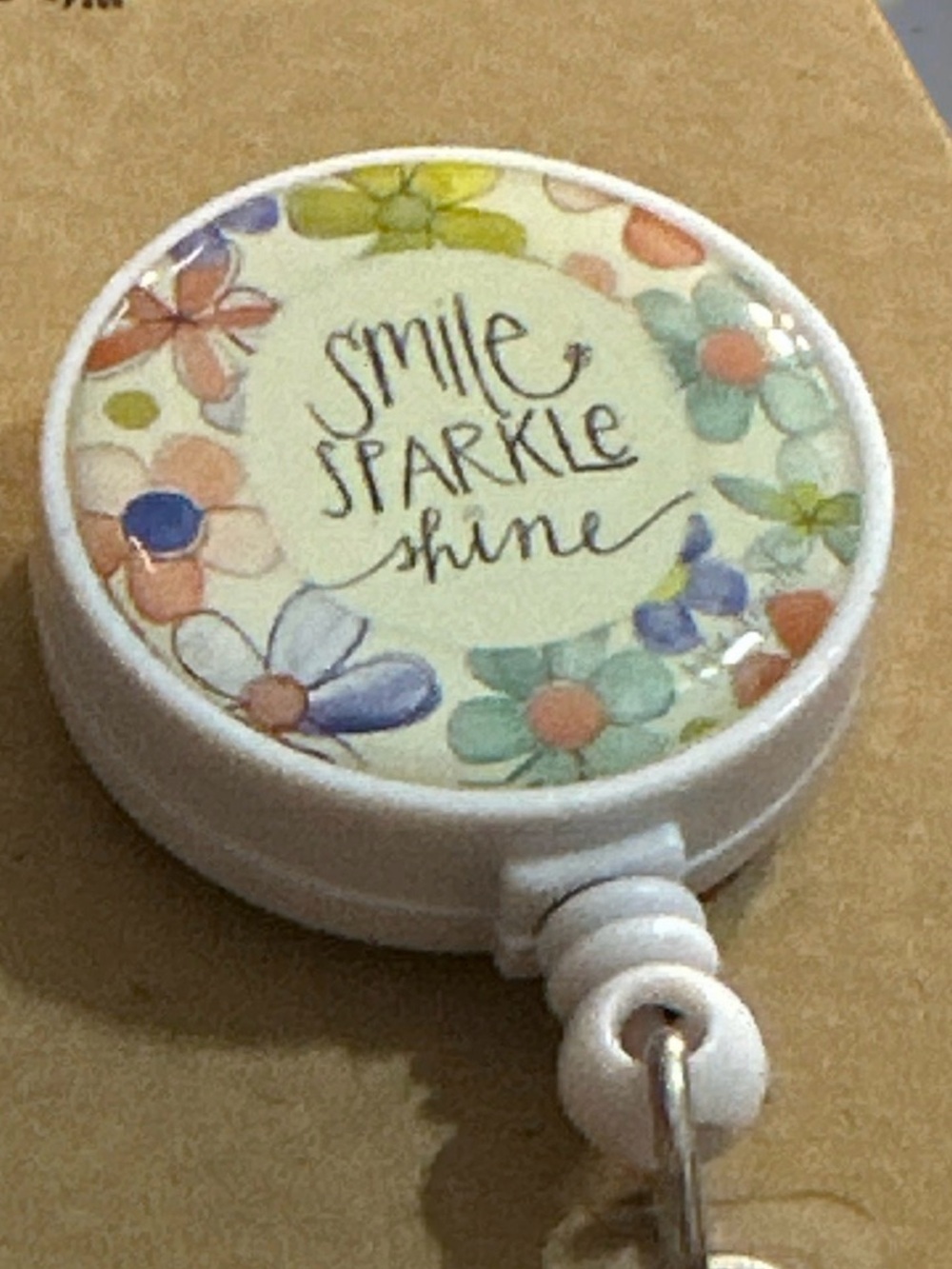 Simple Inspirations Floral "Smile Sparkle Shine" Badge Reel
1775 - Picture 2 of 2